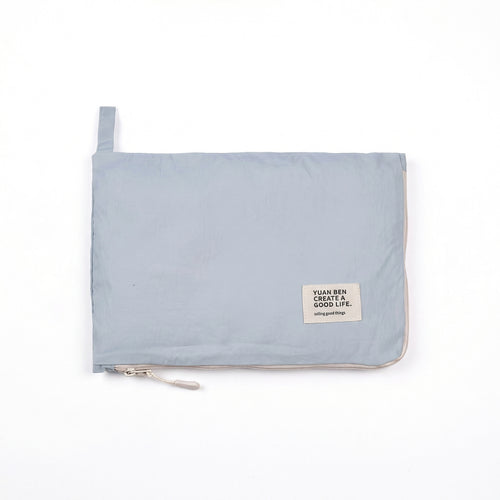 The Little Travel Bag